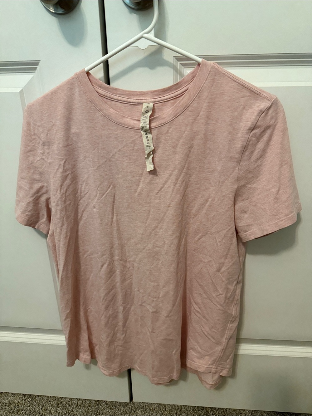 Women’s Lululemon Light Pink Crewneck Tee
